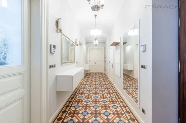Pronájem bytu 3+1, Praha - Josefov, Široká, 154 m2