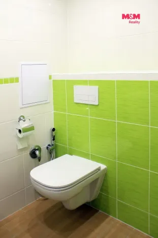 Pronájem bytu 1+kk, Ústí nad Labem - Všebořice, Spartakiádní, 31 m2