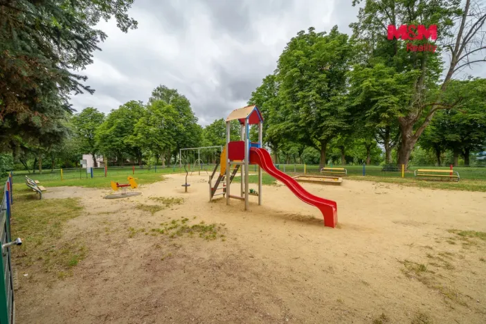 Prodej bytu 2+1, Karlovy Vary - Rybáře, Jana Opletala, 60 m2