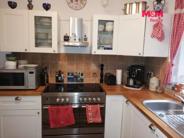 Prodej chalupy, Milhostov - Hluboká, 168 m2