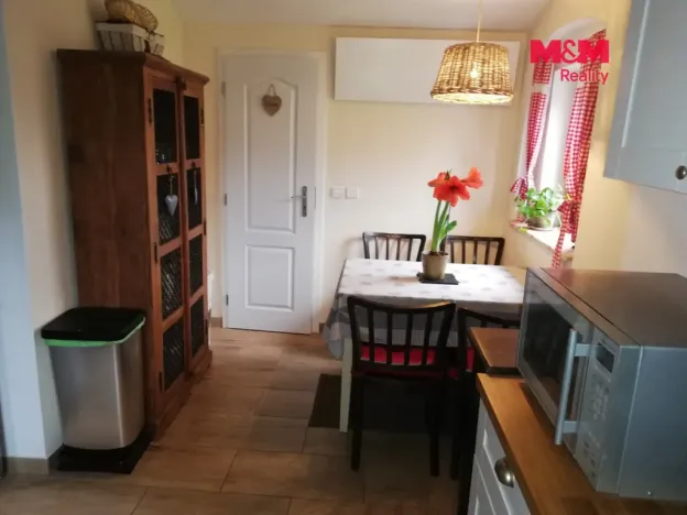 Prodej chalupy, Milhostov - Hluboká, 168 m2