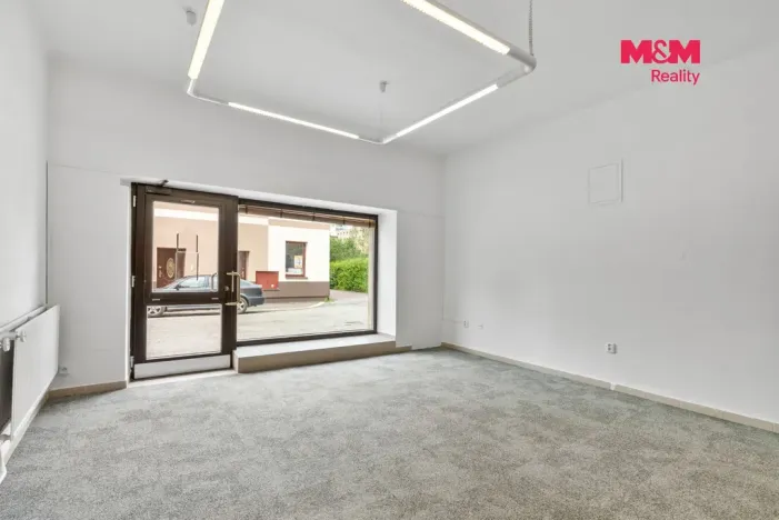 Pronájem obchodního prostoru, Semily, Ke Stadionu, 44 m2