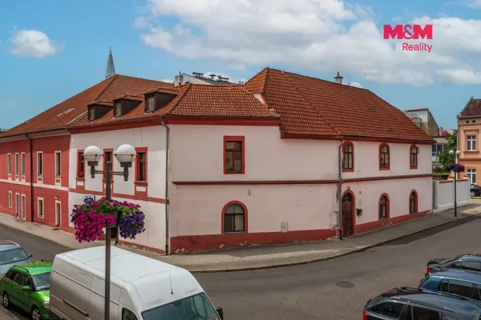 Prodej rodinného domu, Kadaň, Boženy Němcové, 500 m2