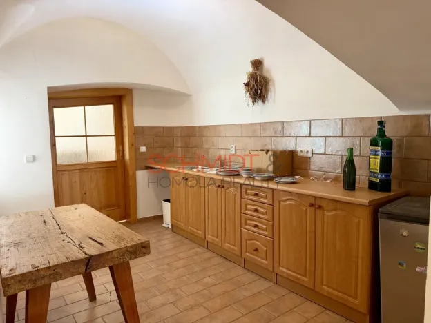 Pronájem kanceláře, Znojmo, Zelenářská, 84 m2