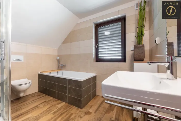 Prodej rodinného domu, Pečky, Pečecká, 102 m2