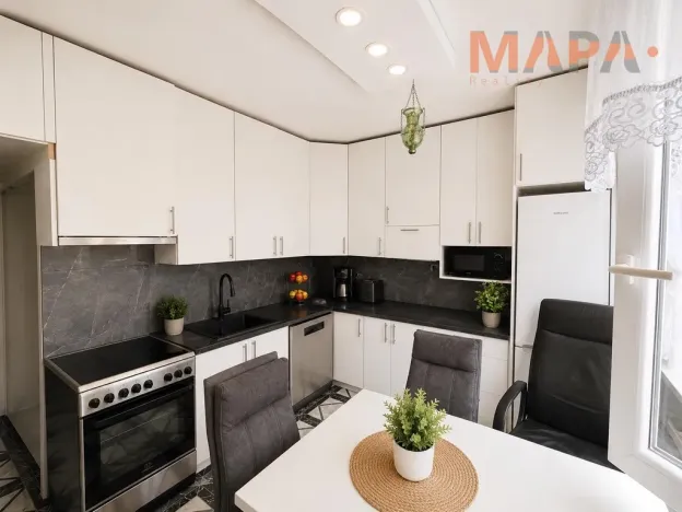 Prodej bytu 4+1, Klášterec nad Ohří, Okružní, 77 m2