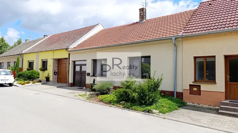 Prodej rodinného domu, Hrušovany nad Jevišovkou, Na Vršku, 120 m2