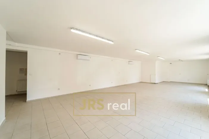 Pronájem kanceláře, Velké Pavlovice, 180 m2