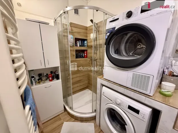 Prodej bytu 2+1, Mariánské Lázně - Úšovice, Skalníkova, 65 m2