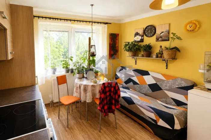 Prodej podílu 2/3 rodinného domu, Obecnice, 154 m2