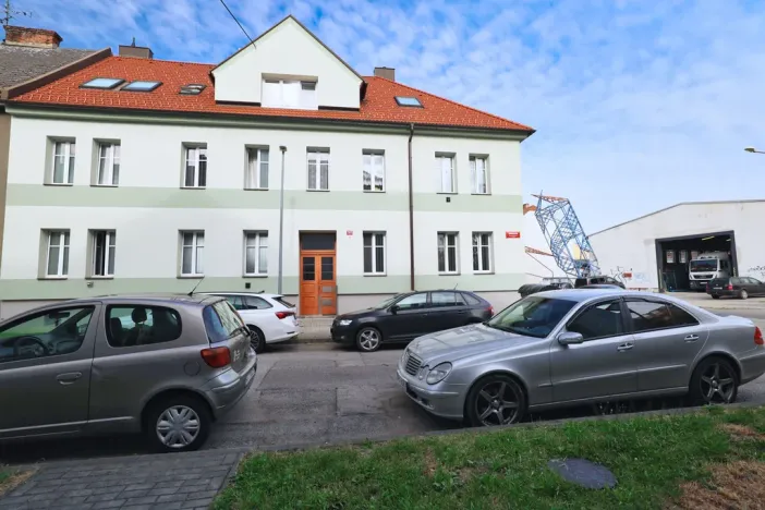 Prodej bytu 2+1, České Budějovice - České Budějovice 5, Dělnická, 62 m2