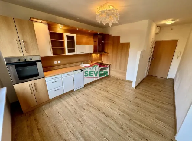 Prodej bytu 1+1, Bílina - Teplické Předměstí, Sídliště Za Chlumem, 35 m2