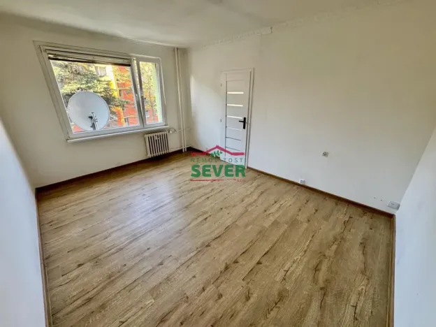 Prodej bytu 1+1, Bílina - Teplické Předměstí, Sídliště Za Chlumem, 35 m2