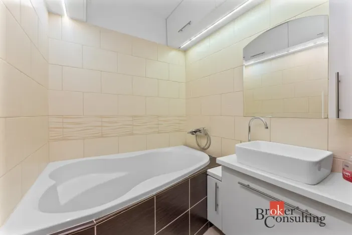 Prodej bytu 3+1, Dobruška, Orlická, 70 m2