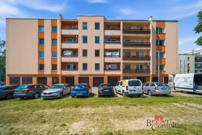 Prodej bytu 3+1, Lázně Bohdaneč, Za Školkou, 73 m2