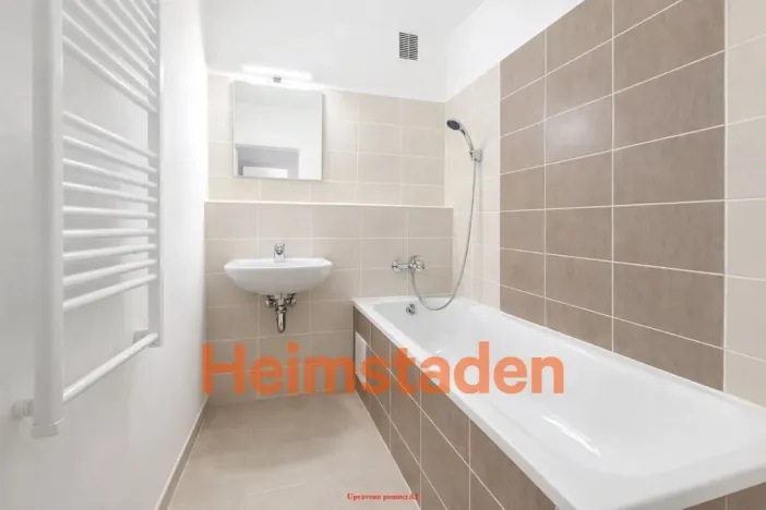 Pronájem bytu 3+1, Ostrava - Poruba, Porubská, 74 m2