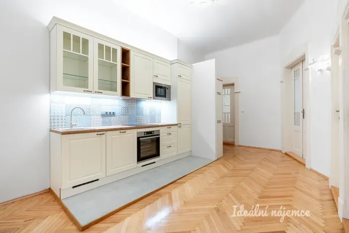 Pronájem bytu 4+1, Praha - Nové Město, Gorazdova, 110 m2