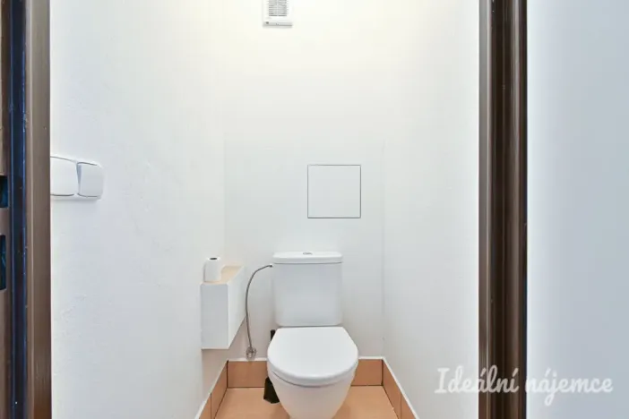 Pronájem bytu 1+kk, Brno, Oblá, 31 m2