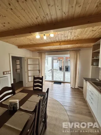 Prodej rodinného domu, Jemnice, Horní valy, 165 m2