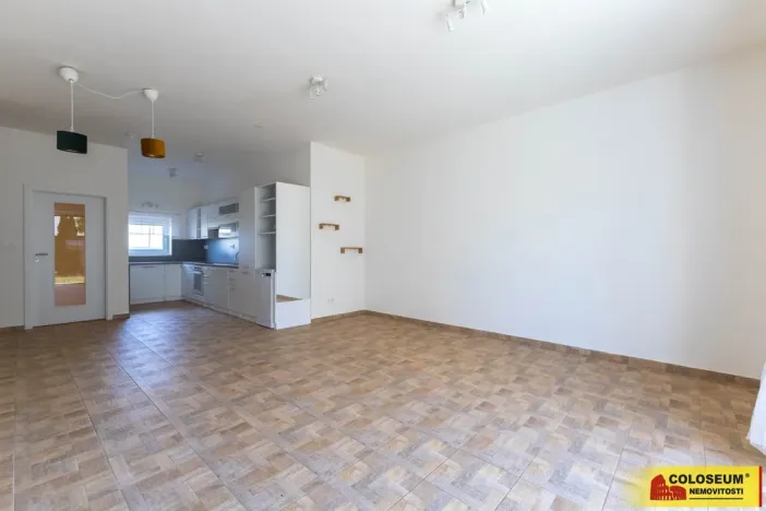 Prodej bytu 4+kk, Znojmo, Smutného, 79 m2