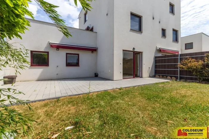 Prodej bytu 4+kk, Znojmo, Smutného, 79 m2