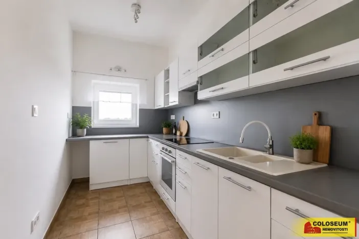 Prodej bytu 4+kk, Znojmo, Smutného, 79 m2