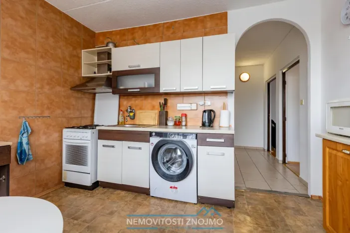 Prodej bytu 2+1, Znojmo, Holandská, 56 m2