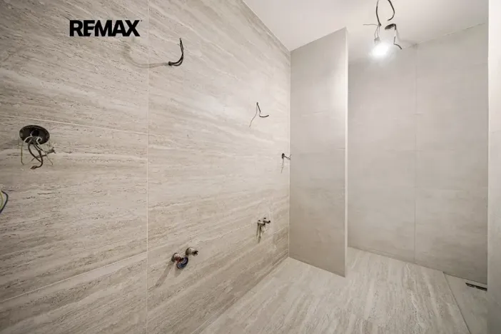 Prodej bytu 3+kk, Moravany, Květná, 103 m2
