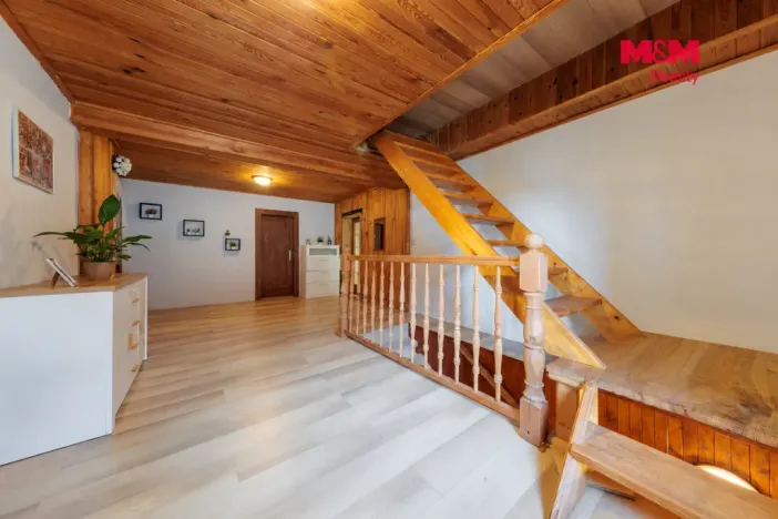 Prodej zemědělské usedlosti, Klášterec nad Ohří - Klášterecká Jeseň, 225 m2