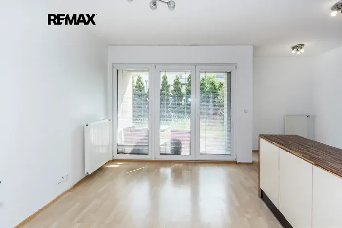 Pronájem bytu 2+kk, Praha - Pitkovice, Pečárková, 52 m2
