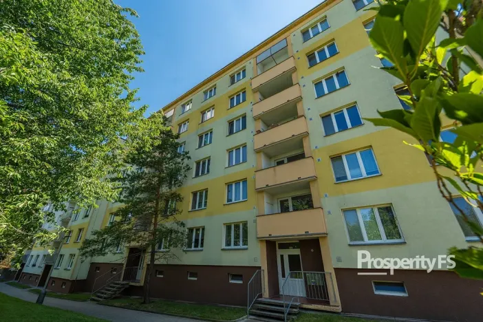 Prodej bytu 2+1, Louny, Kpt. Nálepky, 57 m2