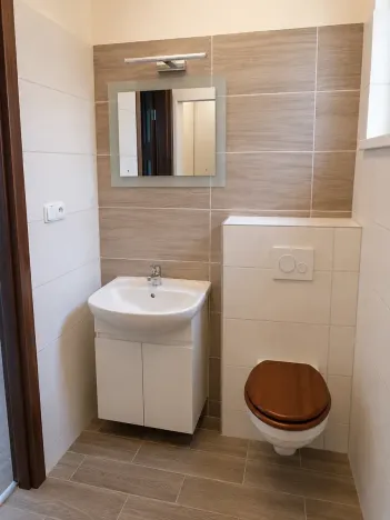 Pronájem bytu 1+1, Děčín, Jiráskova, 33 m2
