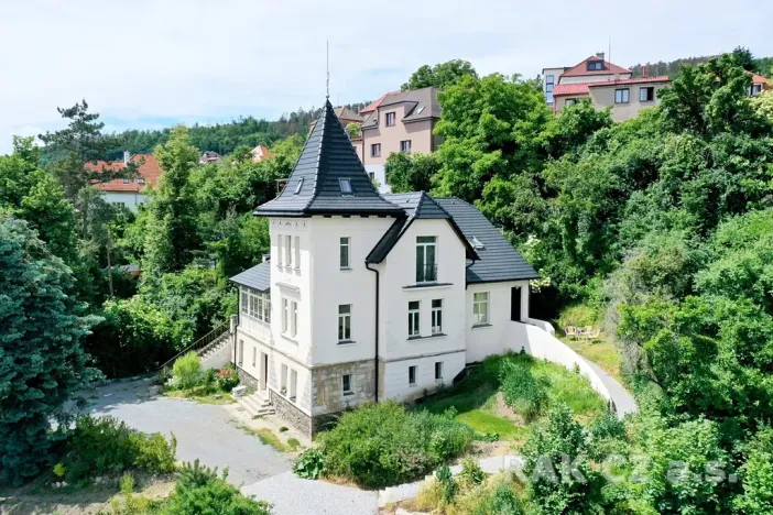 Prodej činžovního domu, Praha - Radotín, Prvomájová, 338 m2