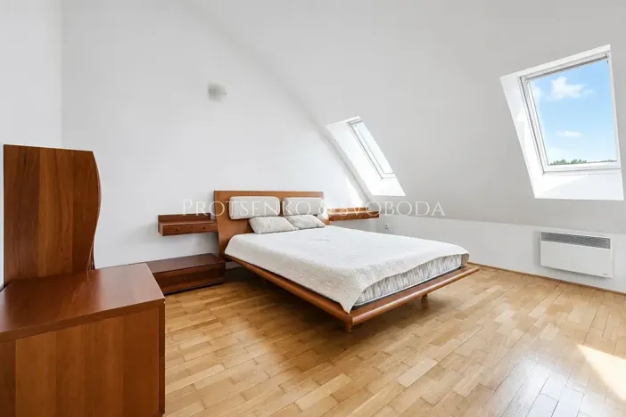 Prodej činžovního domu, Křižanov, Benešovo náměstí, 530 m2