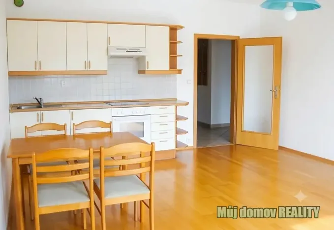 Pronájem bytu 2+kk, Praha - Kunratice, Merhoutova, 60 m2