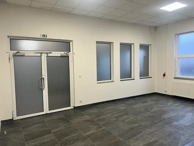 Pronájem výrobních prostor, Dalovice, Botanická, 550 m2