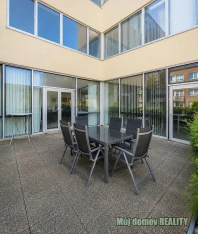 Pronájem kanceláře, Praha - Nusle, Lomnického, 45 m2