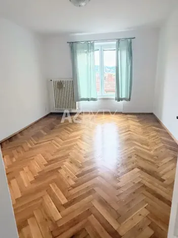 Pronájem bytu 2+1, Praha - Podolí, Pravá, 68 m2