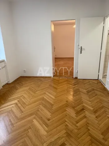 Pronájem bytu 2+1, Praha - Podolí, Pravá, 68 m2