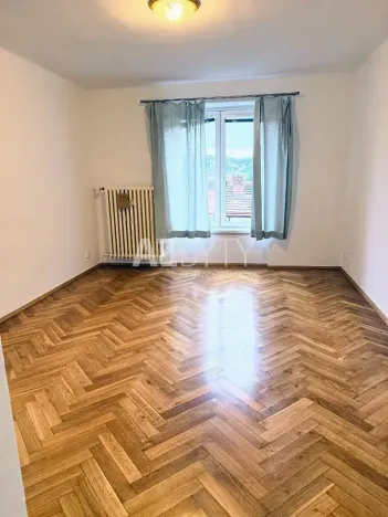 Pronájem bytu 2+1, Praha - Podolí, Pravá, 68 m2