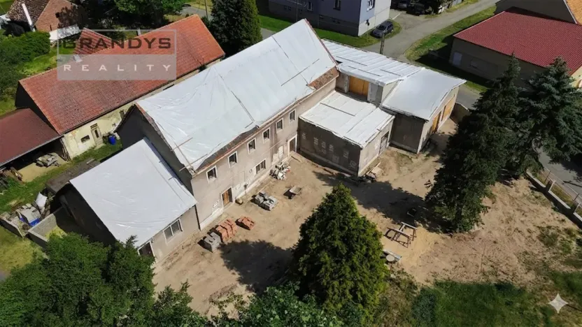 Prodej rodinného domu, Okna, 630 m2