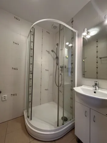Pronájem bytu 2+1, Ostrava - Poruba, Slavíkova, 58 m2