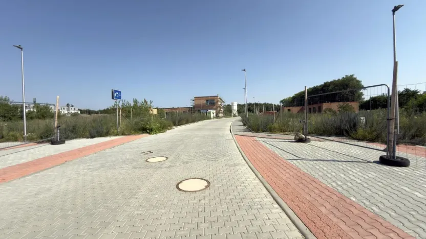 Prodej pozemku, Mikulov, Slovácké brigády, 721 m2