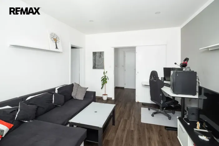 Prodej bytu 2+1, Zlín - Malenovice, Tyršova, 59 m2