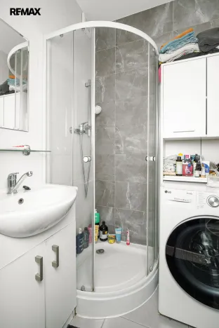 Prodej bytu 2+1, Zlín - Malenovice, Tyršova, 59 m2