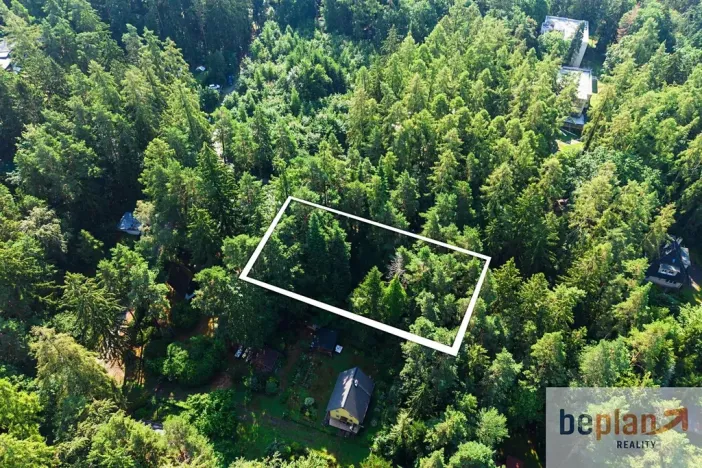 Prodej pozemku pro bydlení, Jevany, Příčná, 1435 m2