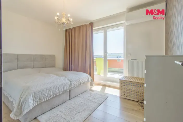 Pronájem bytu 2+kk, Praha - Pitkovice, Penízovková, 58 m2