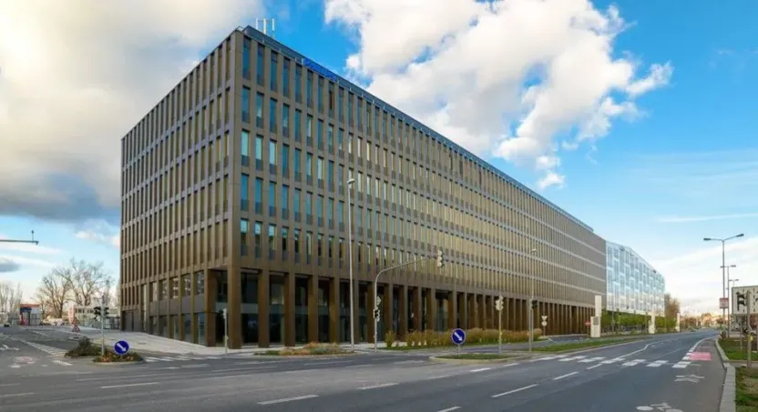 Pronájem kanceláře, Praha - Karlín, Rohanské nábřeží, 50 m2