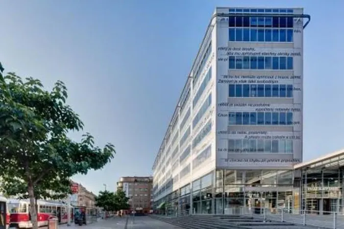 Pronájem kanceláře, Praha - Hlubočepy, Nádražní, 49 m2