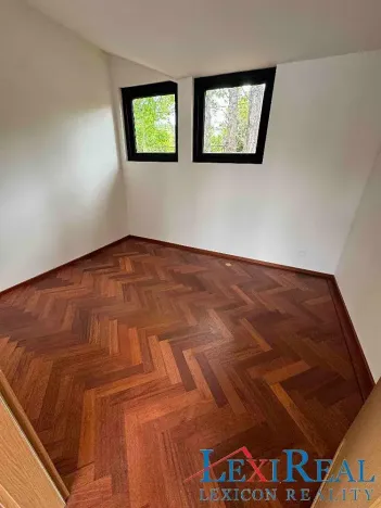 Prodej mobilheimu, Praha - Holešovice, Sanderova, 126 m2